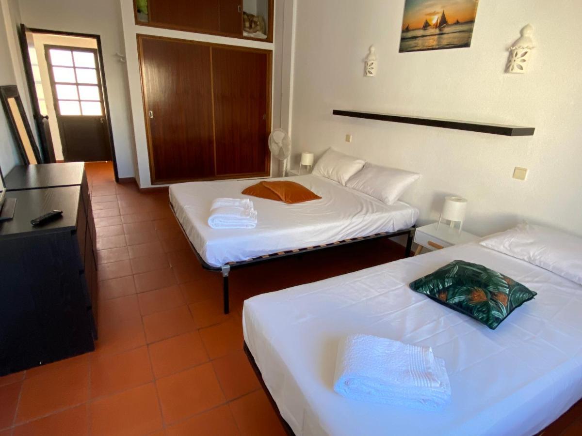 Summer House, Only 2 Minutes To The Beach In Vilamoura! Villa Exterior foto