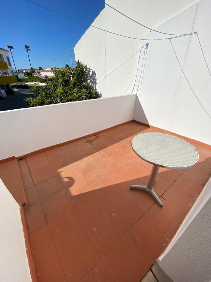 Summer House, Only 2 Minutes To The Beach In Vilamoura! Villa Exterior foto